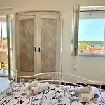 Apartment Focus *